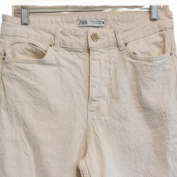 EUC ZARA CREAM HIGH RISE RAW HEM JEANS SIZE 8 - Picture 3 of 8